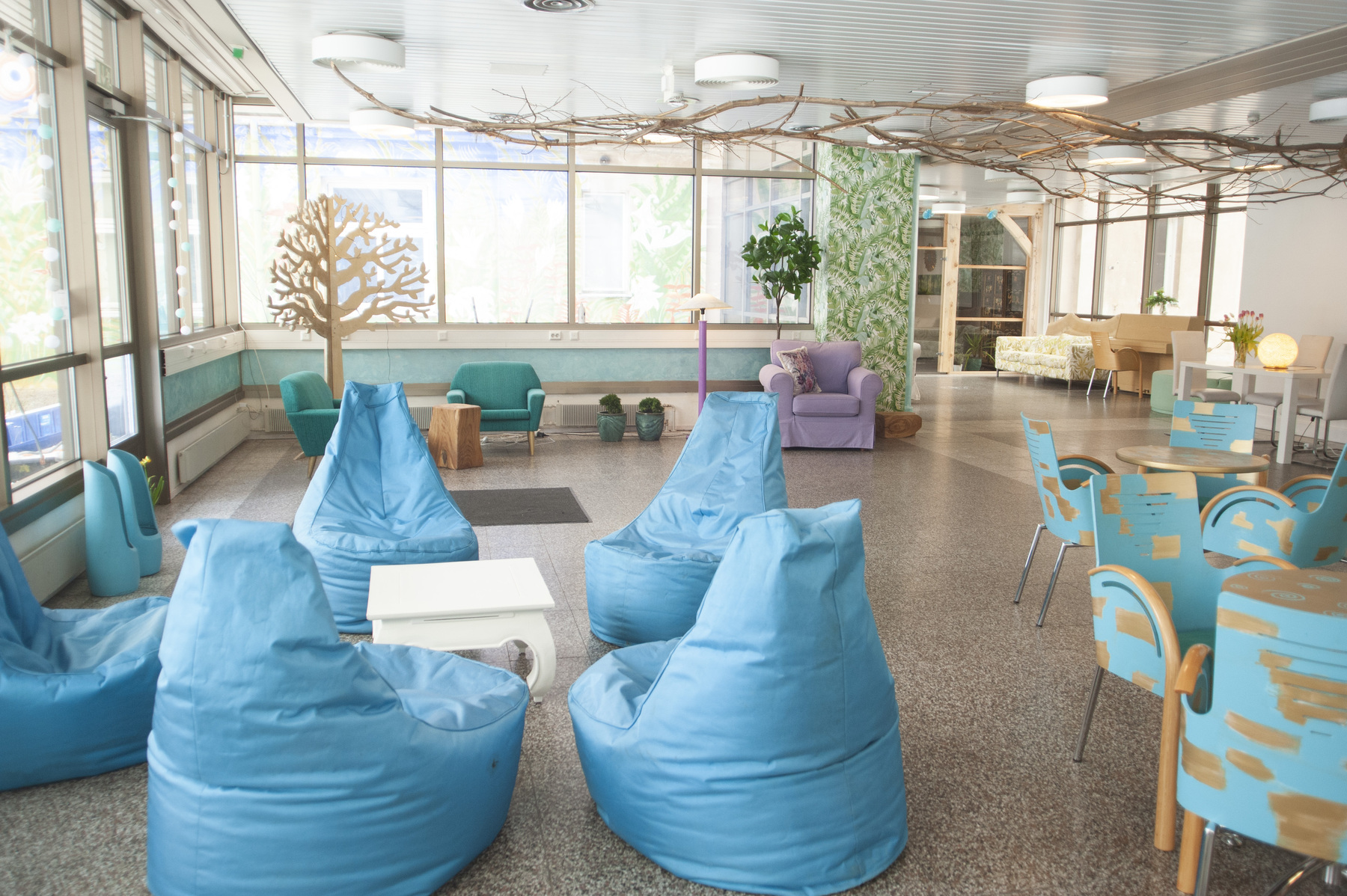 Building Entryway with Beanbags 3